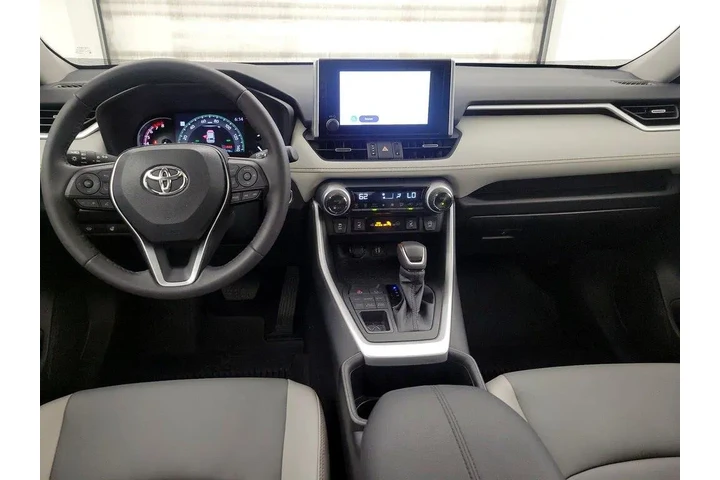 $34998 : Toyota RAV4 2024 AWD XLE Pre image 9