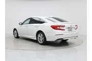$18998 : Honda Accord 2020 LX 4dr Sed thumbnail