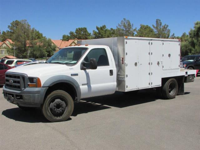 $8995 : 2005 F-550 Super Duty image 3