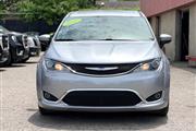 $12999 : 2017 Pacifica thumbnail