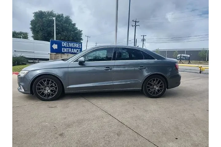 $16998 : Audi A3 2019 Titanium 40 TFS image 7