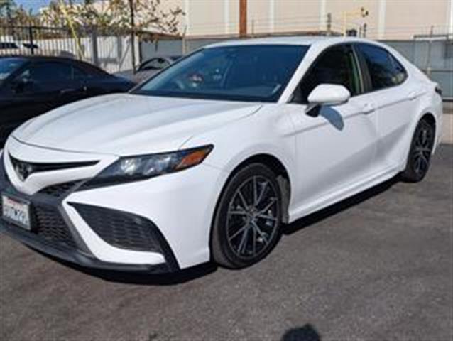 $25990 : 2021 TOYOTA CAMRY2021 TOYOTA image 8