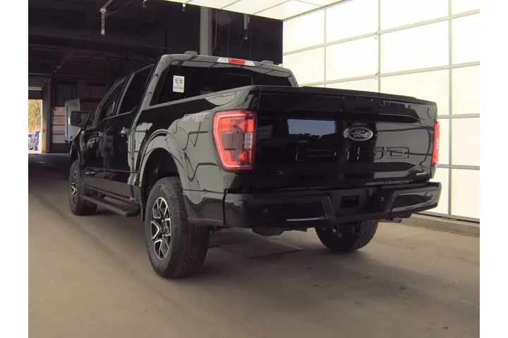 $39898 : Ford F-150 2023 4x4 XLT 4dr image 8