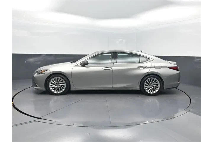 $23995 : Lexus ES 350 2019 F SPORT 4d image 2