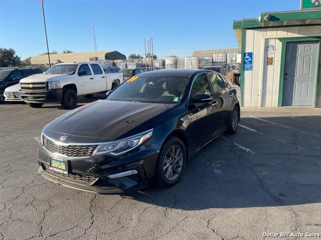 $12950 : 2020 Optima LX Sedan image 3