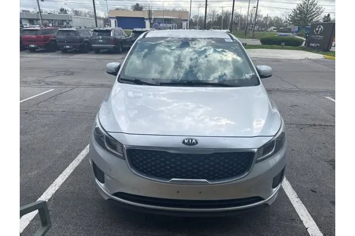 $12977 : Kia Sedona 2017 LX 4dr Mini- image 8