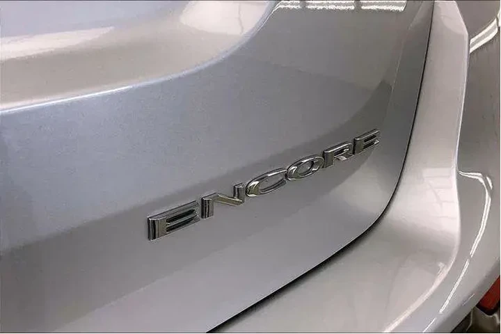 $12490 : Buick Encore 2018 Sport Tour image 9