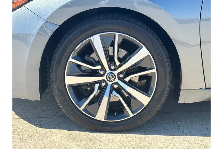 $18200 : Nissan Maxima 2020 3.5 SL 4d image 10