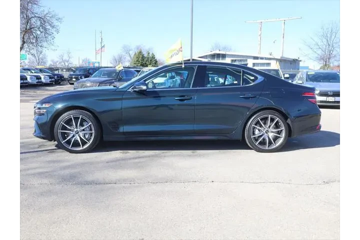 $30577 : Genesis G70 2025 2.5T Standa image 6