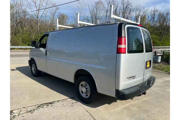 $11500 : 2014 Express 2500 image 8