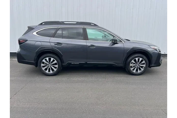 $29994 : Subaru Outback 2023 AWD Limi image 7