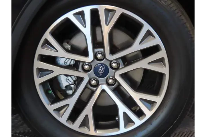 $19595 : Ford Escape 2021 SEL 4dr SUV image 8