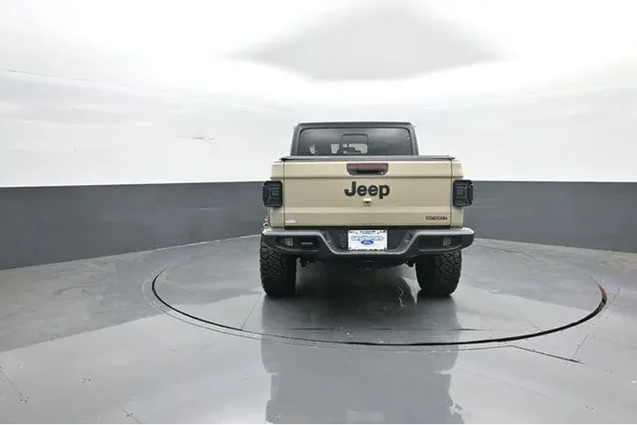 $26924 : Jeep Gladiator 2020 4x4 Spor image 6