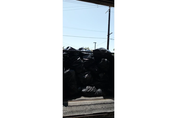 Se recoge basura image 1