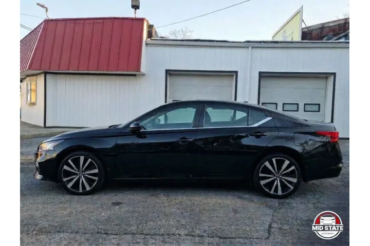 $14995 : 2019 Altima 2.5 SR image 9