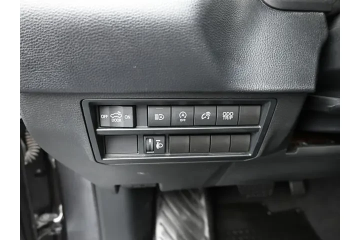 $37882 : Toyota Tundra 2022 4x4 SR5 4 image 9