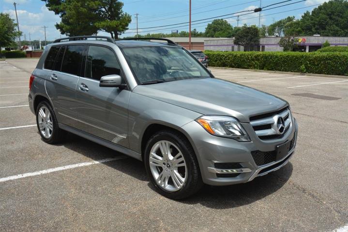 2015 Mercedes-Benz GLK 350 4M image 5