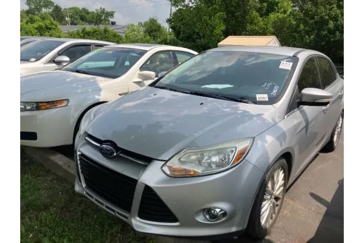 $5500 : 2012 Focus SEL image 2