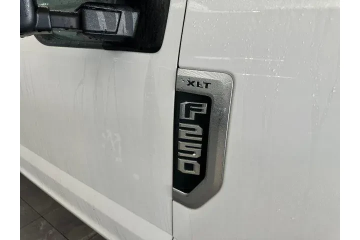 $33000 : Ford F-250 Super Duty 2018 4 image 5