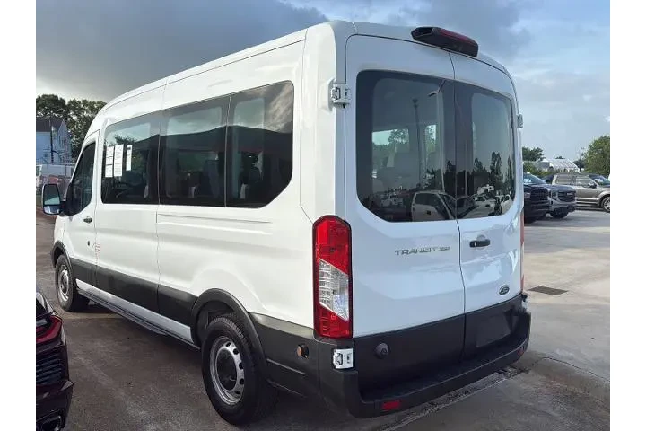 $32206 : Ford Transit 2019 350 XL 3dr image 4