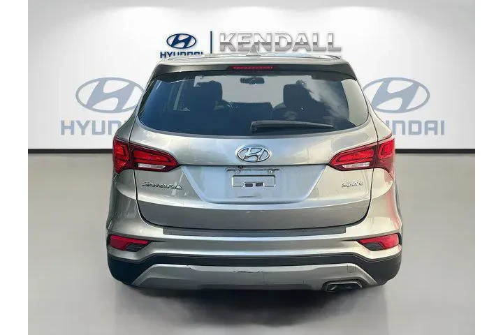 $4599 : Hyundai SANTA FE Sport 2017 image 5