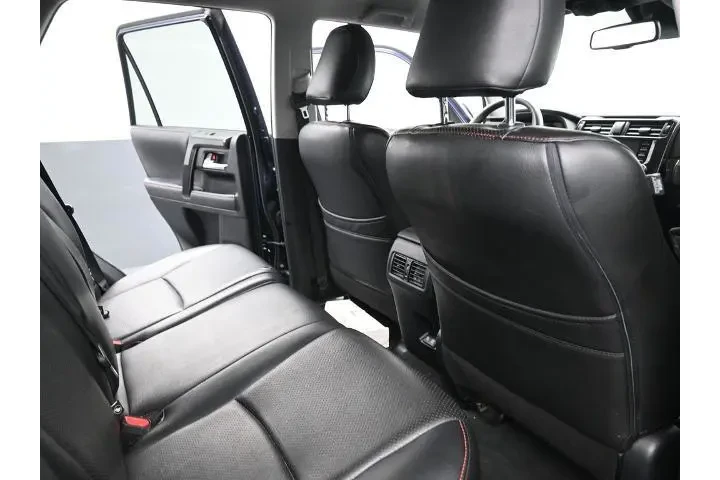 $38352 : Toyota 4Runner 2022 4x4 TRD image 10