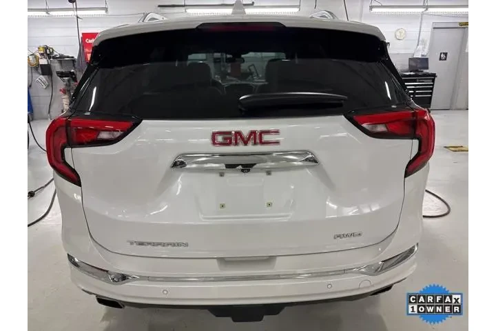 $28928 : GMC Terrain 2020 4x4 Denali image 10