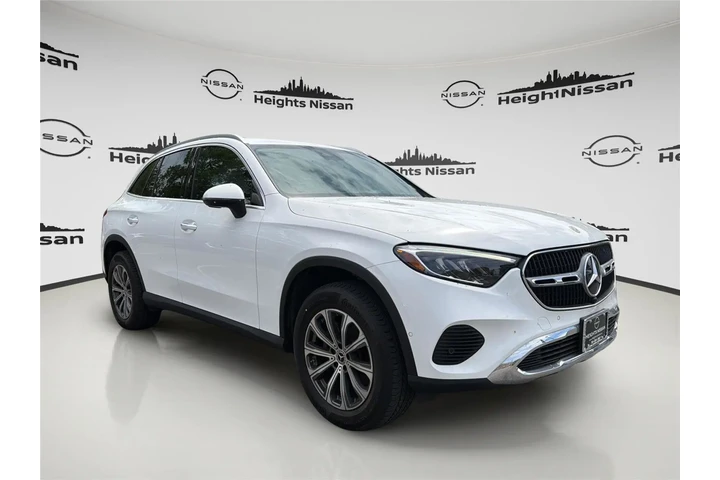 $36477 : Mercedes-Benz GLC 2023 AWD G image 8
