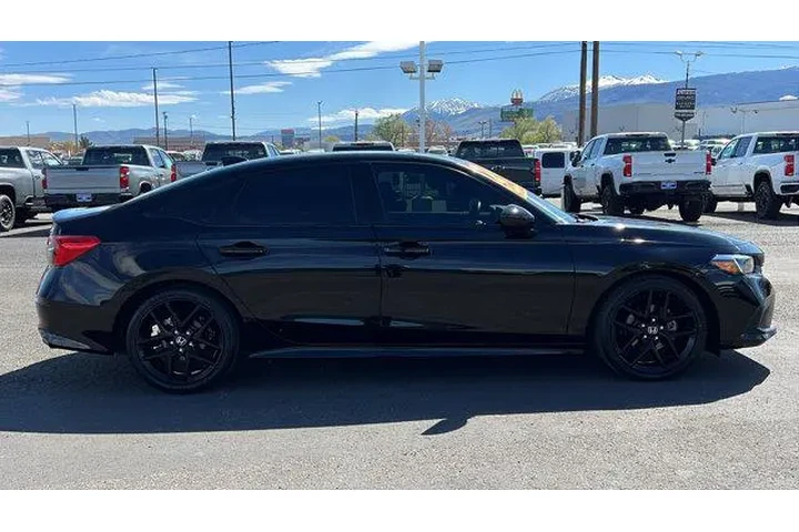 $31984 : Honda Civic 2024 Sport 4dr S image 4