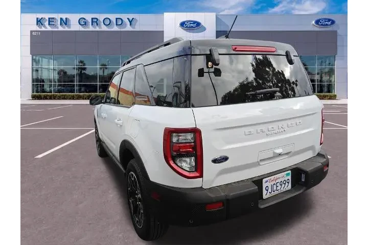 $34978 : Ford Bronco Sport 2025 AWD O image 4
