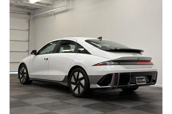 $24000 : Hyundai IONIQ 6 2024 SE 4dr image 7