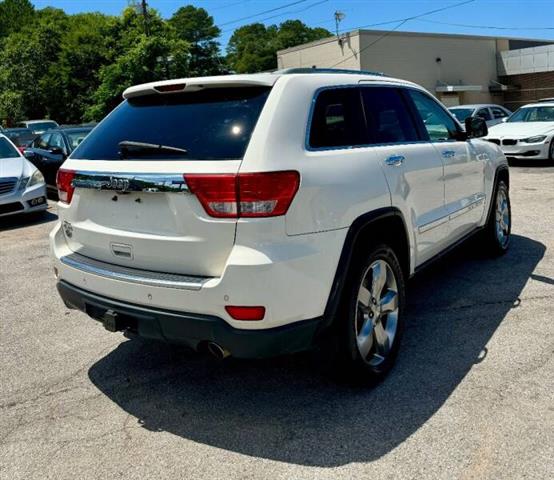 $7900 : 2011 Grand Cherokee Overland image 7