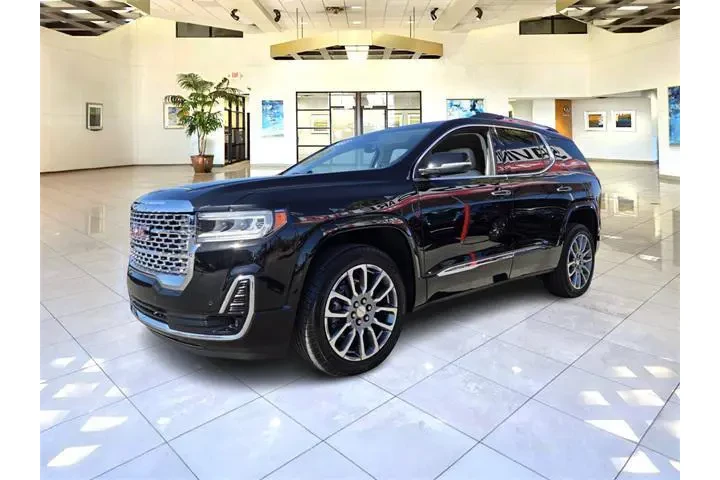 $38000 : GMC Acadia 2023 Denali 4dr S image 3
