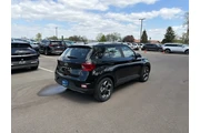 $23350 : Hyundai VENUE 2026 SEL 4dr C thumbnail