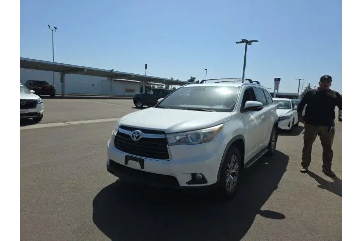 $19900 : Toyota Highlander 2015 AWD X image 3