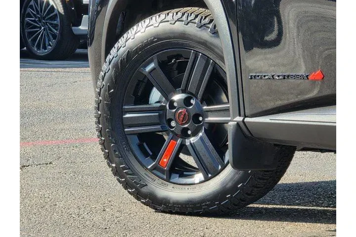 $28900 : Nissan Rogue 2025 AWD Rock C image 8