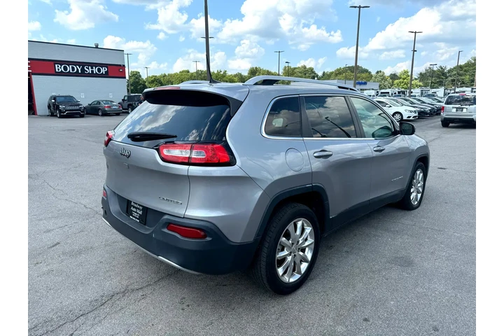 $12480 : 2017 Cherokee Limited FWD image 2