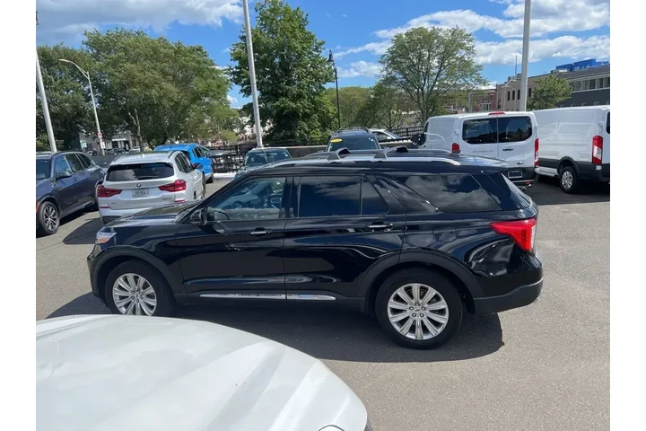 $34000 : Ford Explorer Hybrid 2022 AW image 6