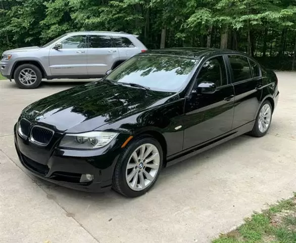 $4500 : 2011 BMW 328i Sedan image 1