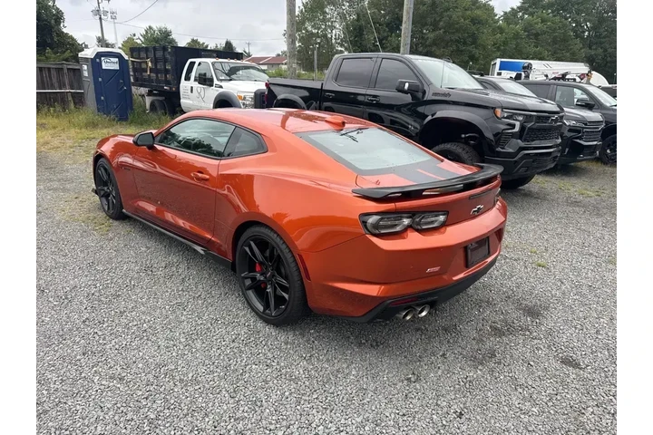 $49500 : Chevrolet Camaro 2022 SS 2dr image 5