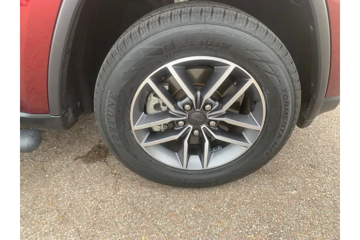 $26988 : Jeep Grand Cherokee 2021 4x4 image 10