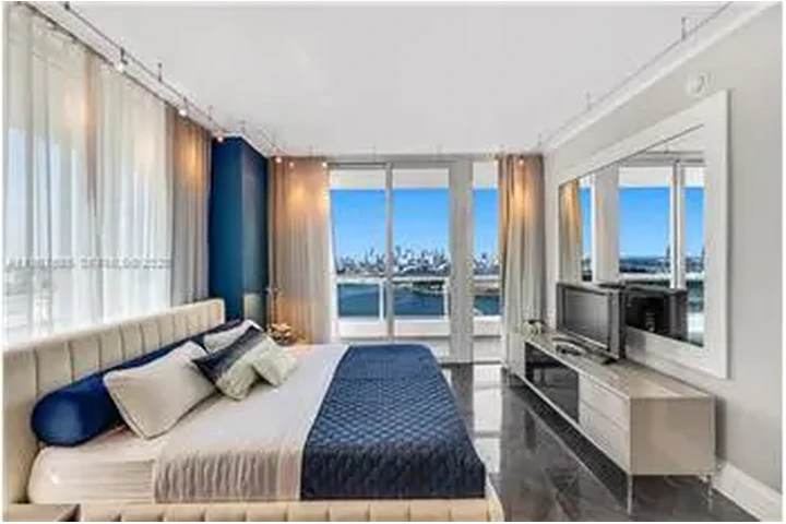 $8500 : Rental property with 2 bedro image 7