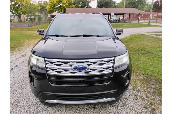 $9995 : 2018 Explorer XLT image 3