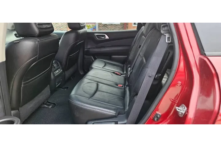 $9990 : 2014 Pathfinder SL image 8