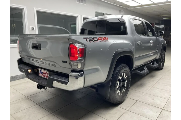 $37995 : Toyota Tacoma 2023 4x4 SR5 V image 5