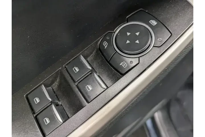 $26984 : Ford Explorer 2022 AWD XLT 4 image 9