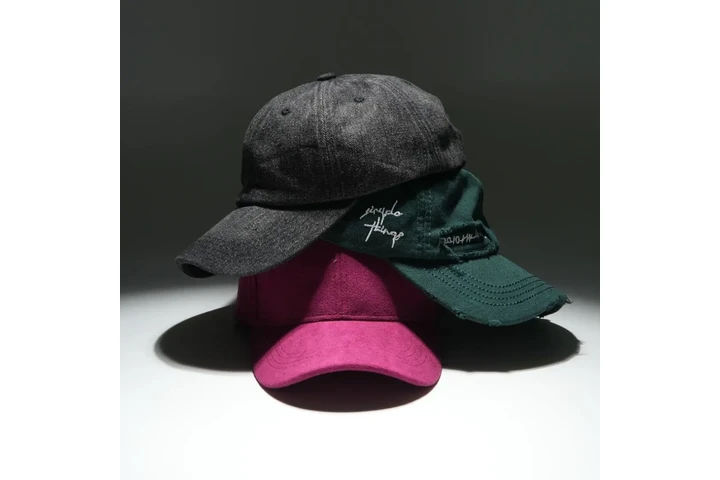 $20 : Shop Stylish Women’s Caps image 3
