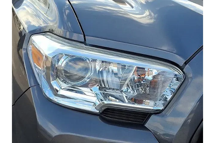 $23997 : Toyota Tacoma 2019 4x2 SR 4d image 9