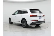 $38998 : Audi Q7 2022 AWD quattro Pre thumbnail