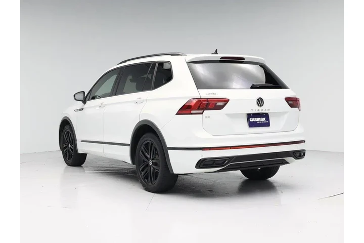 $23998 : Volkswagen Tiguan 2022 SE R- image 2